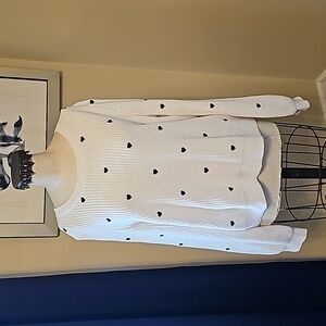 Cotton Spring sweater with embroidered hearts Lucky Brand L